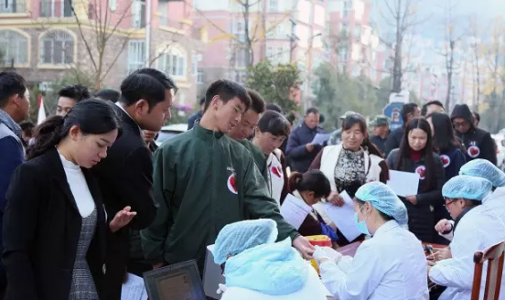 “捐献可再生的血液,挽救不可再生的生命”——恒益集团开展无偿献血活动