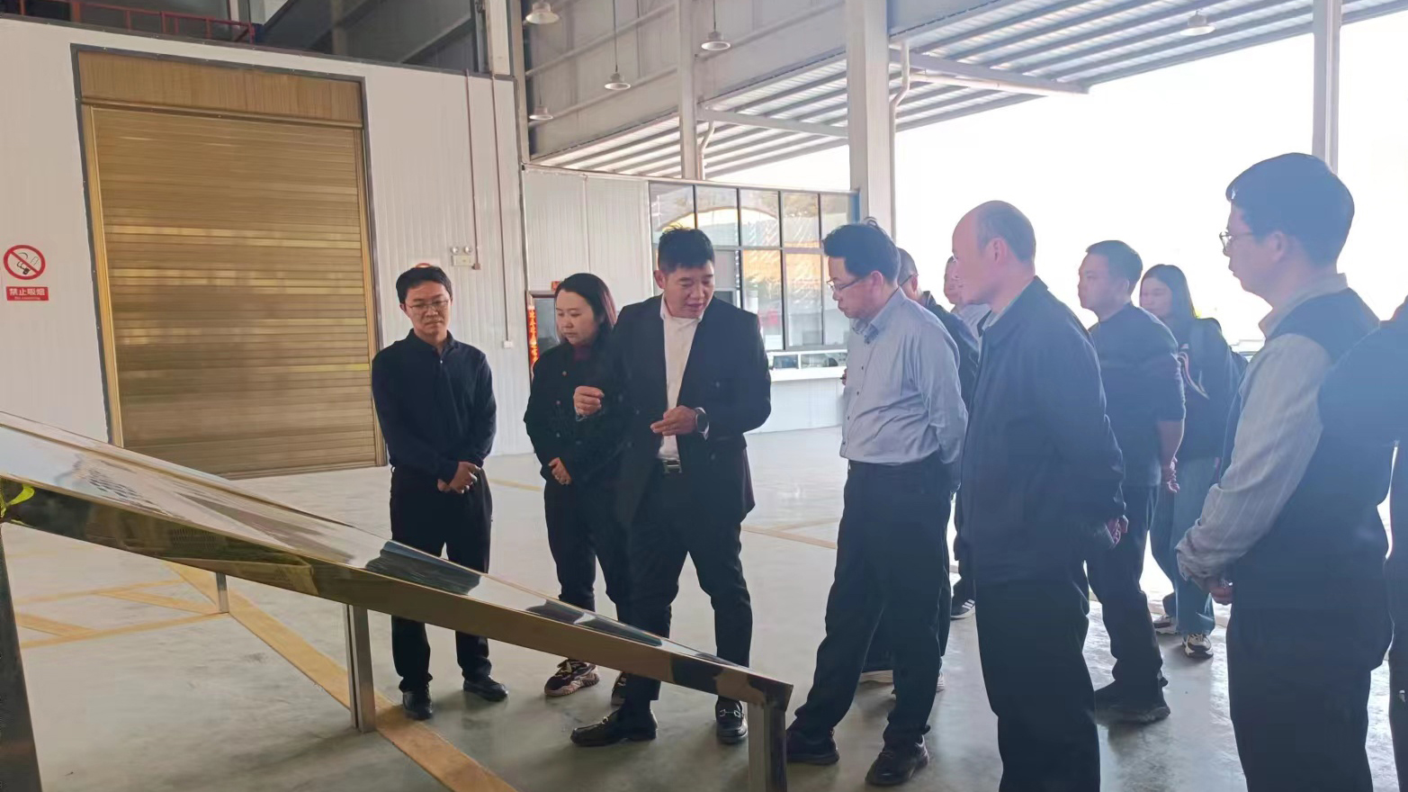 加快打造农业生鲜产品供应链平台 带动群众增收致富